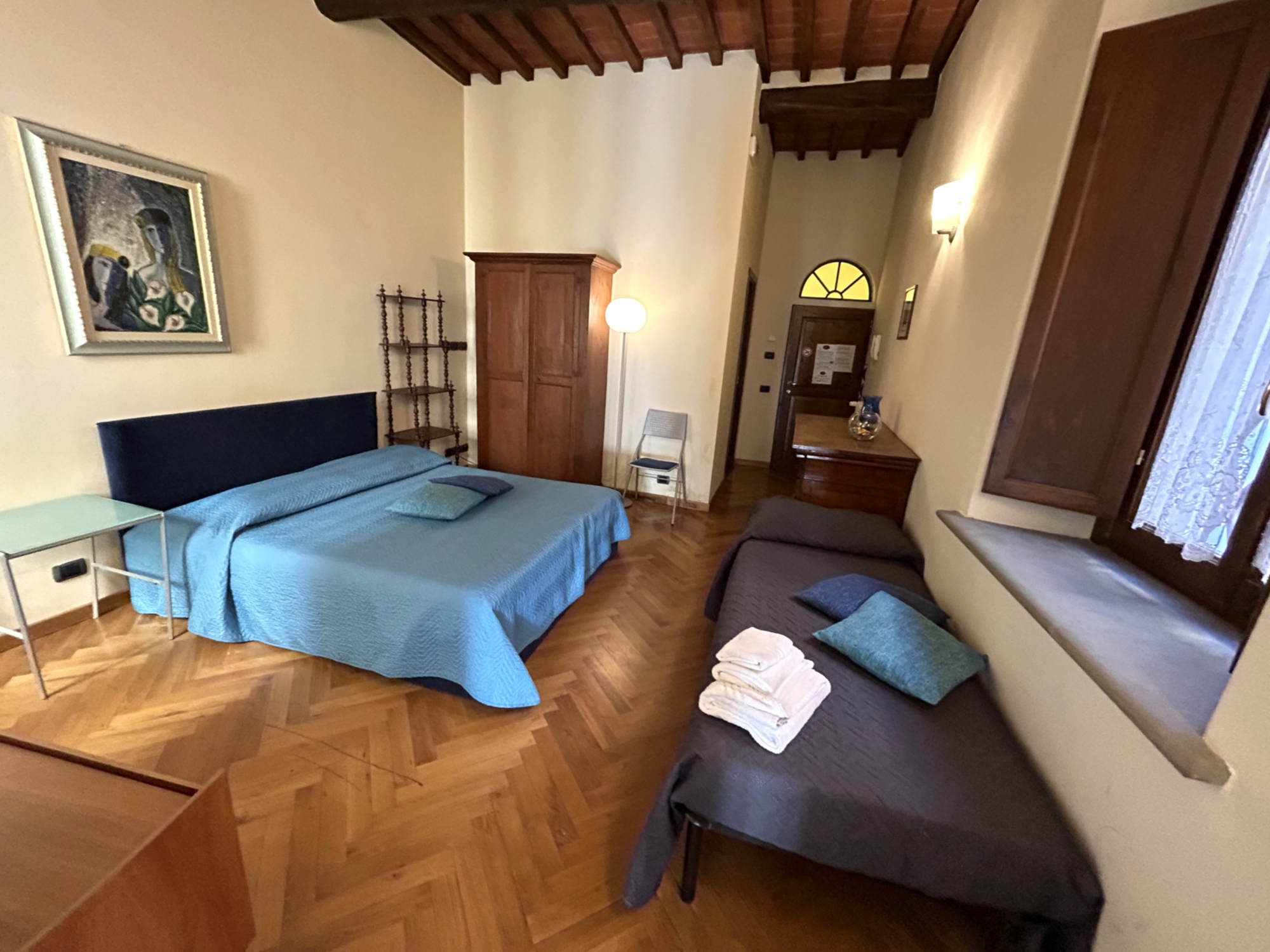 Alójate a Corte del Re, en el centro de Arezzo por la Giostra del Saracino