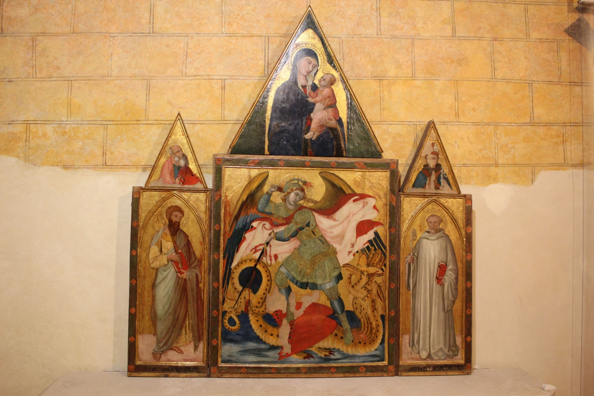 Trittico di San Michele Arcangelo di Ambrogio Lorenzetti